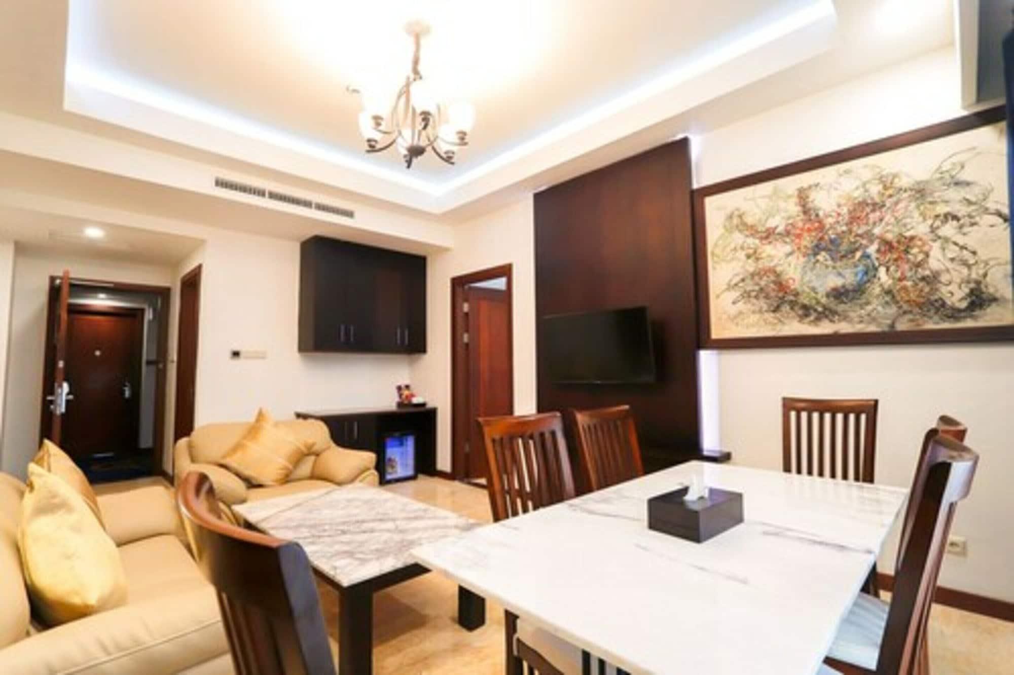 M Bahalap Hotel Palangka Raya Экстерьер фото