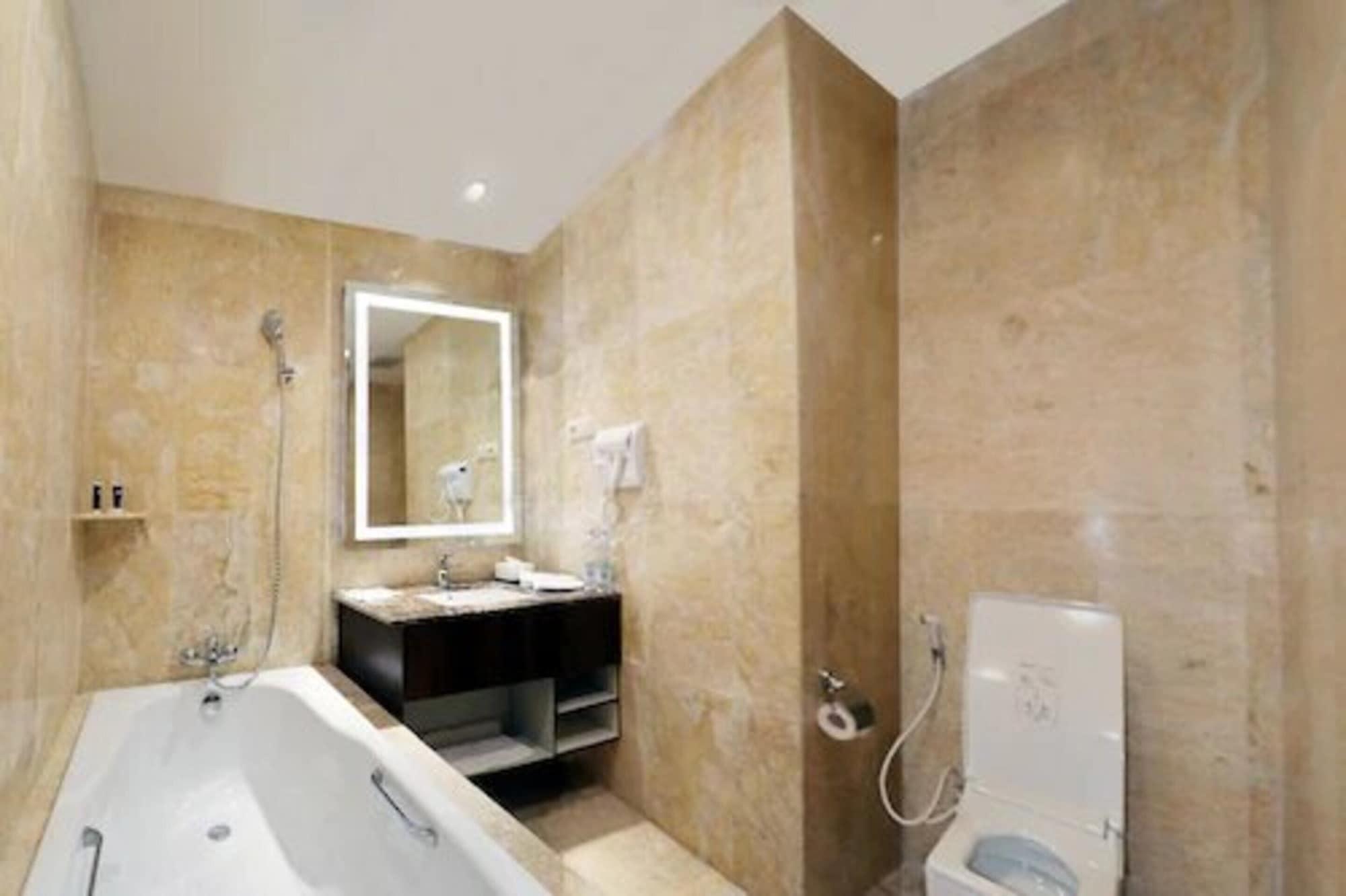 M Bahalap Hotel Palangka Raya Экстерьер фото