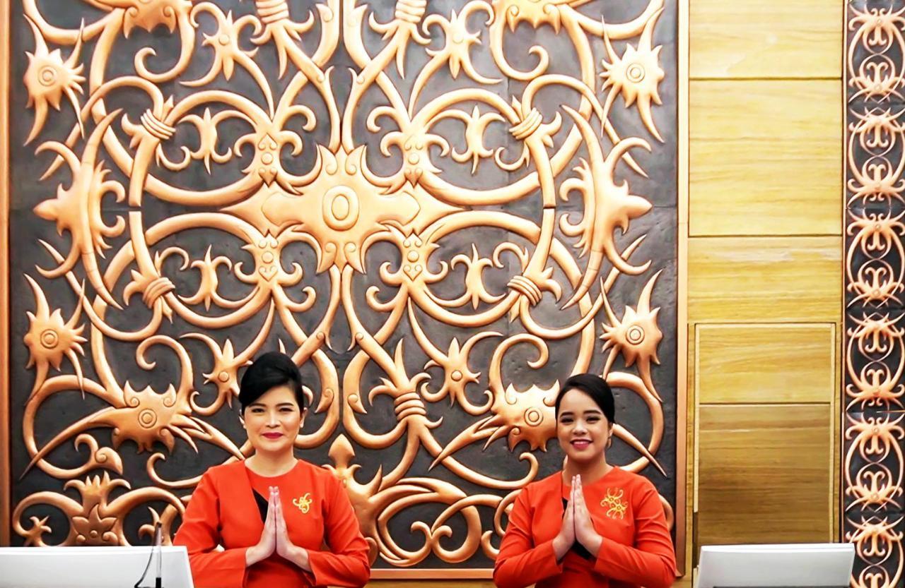 M Bahalap Hotel Palangka Raya Экстерьер фото